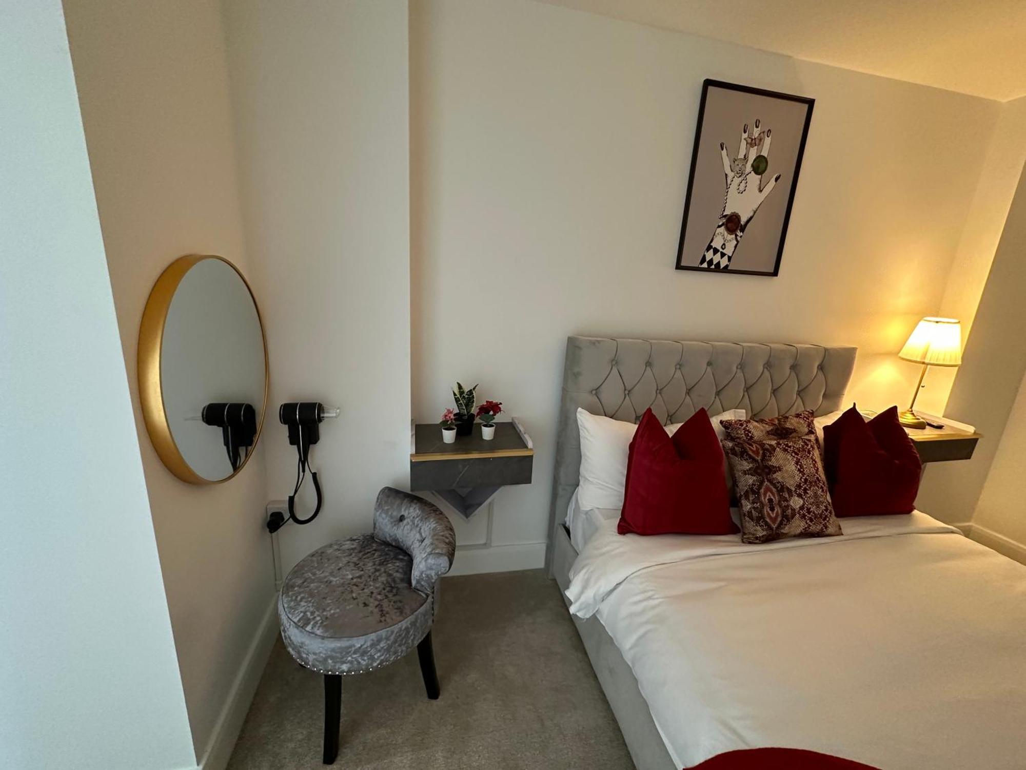 Luxury 2 Bedrooms - 2 Bathrooms - F5 London Exterior photo