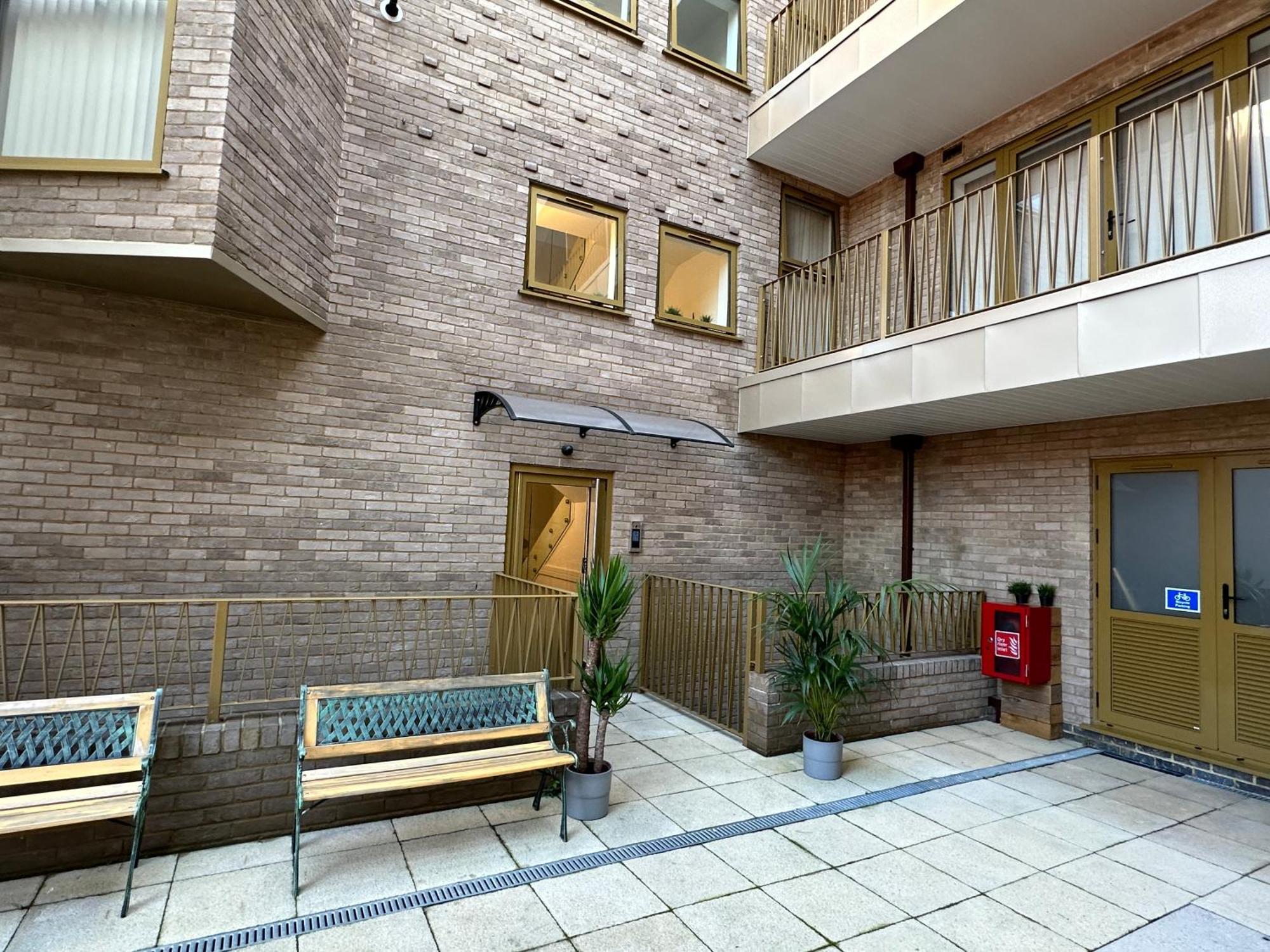 Luxury 2 Bedrooms - 2 Bathrooms - F5 London Exterior photo